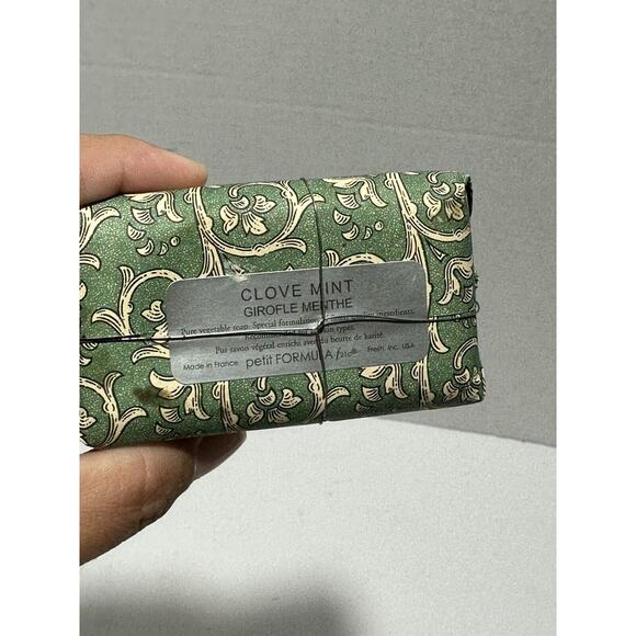 VINTAGE F21c Made In France Petit Formula Clove Mint Bar SOAP With Charm RARE - Picture 4 of 7